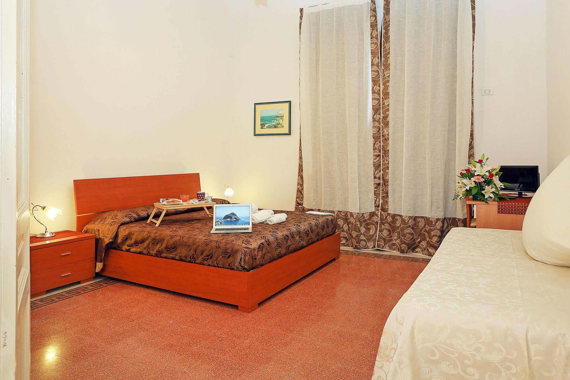 Bells Of Rome Hotel Buitenkant foto