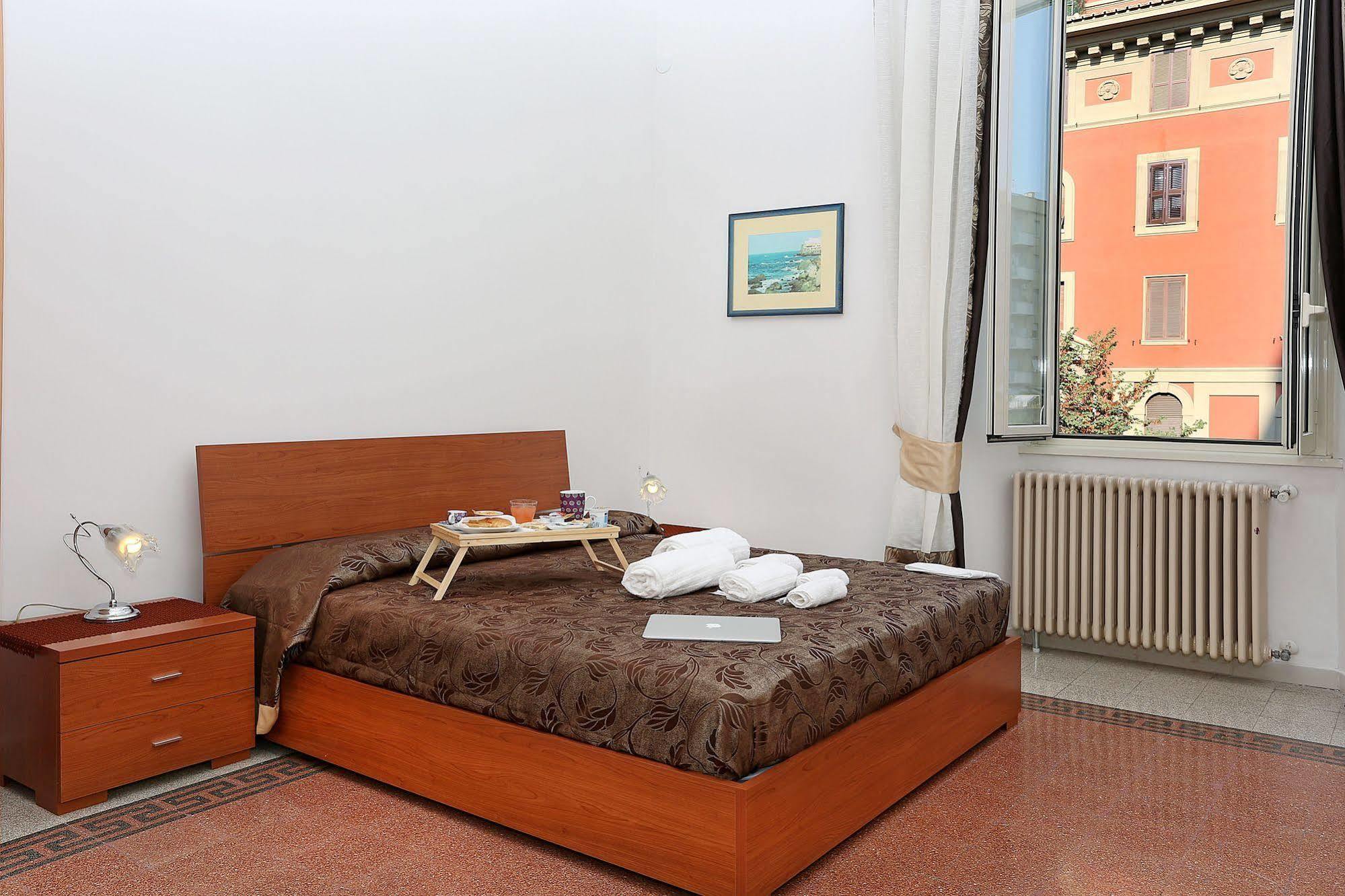 Bells Of Rome Hotel Buitenkant foto