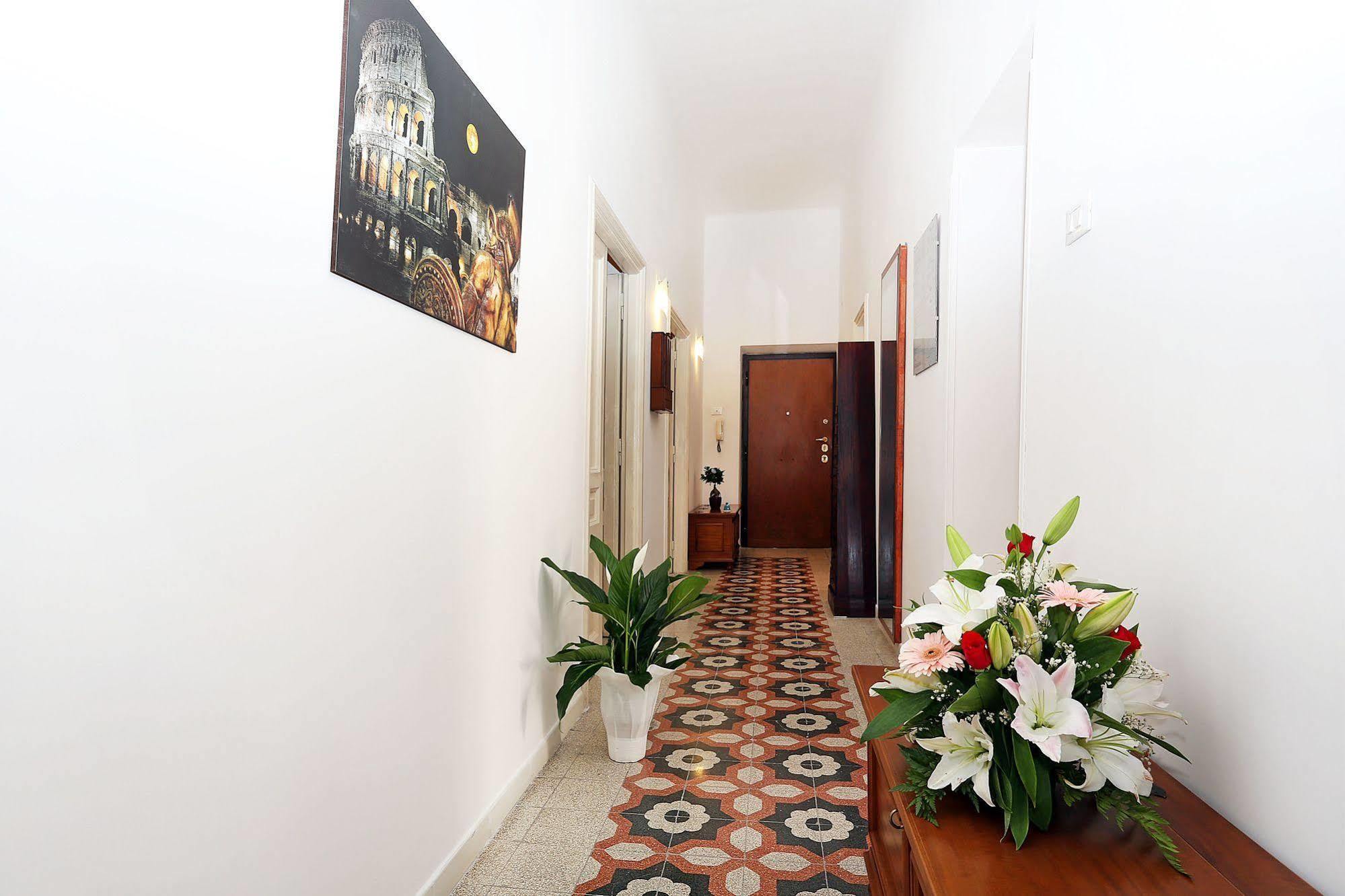 Bells Of Rome Hotel Buitenkant foto