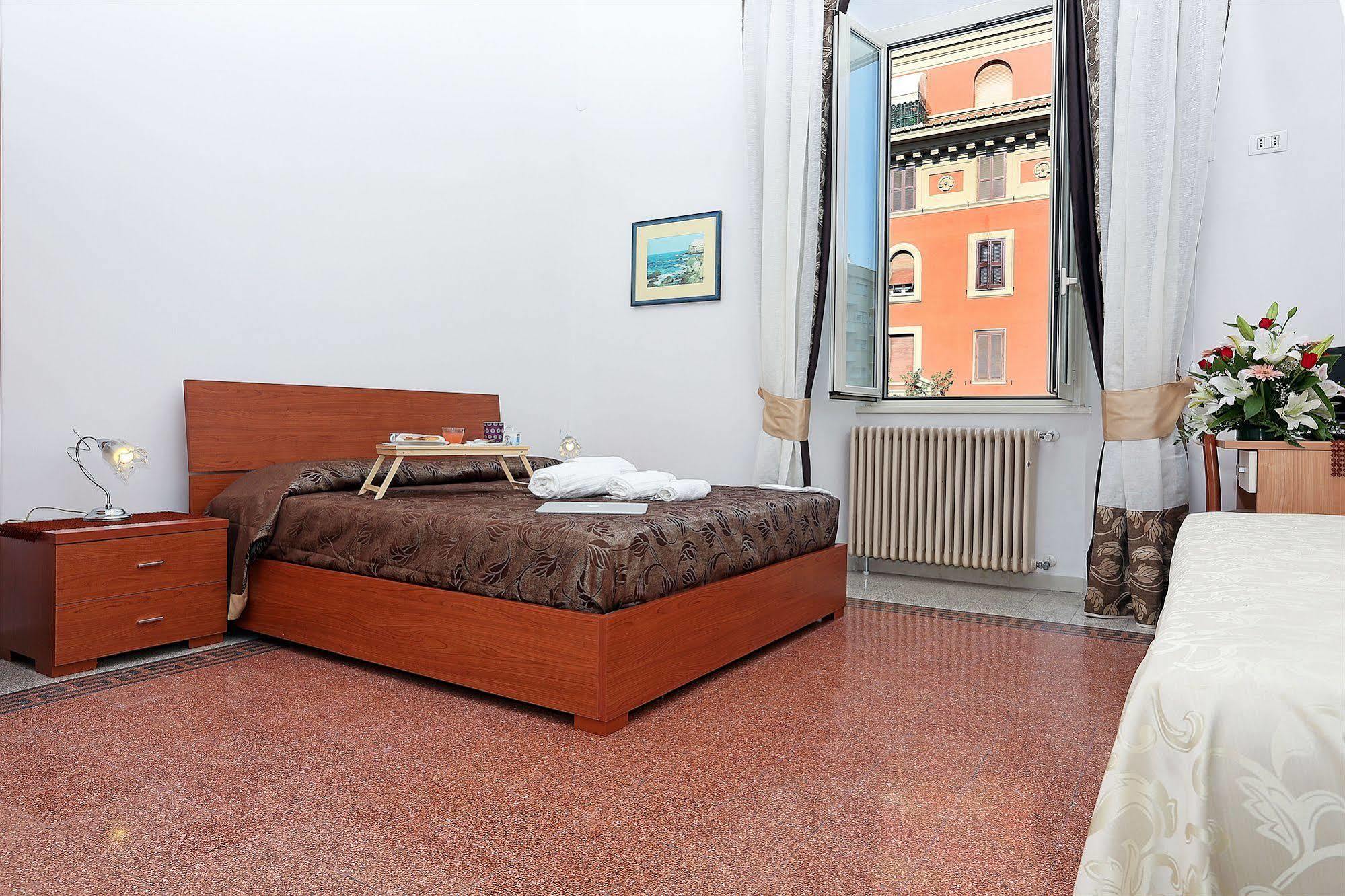 Bells Of Rome Hotel Buitenkant foto