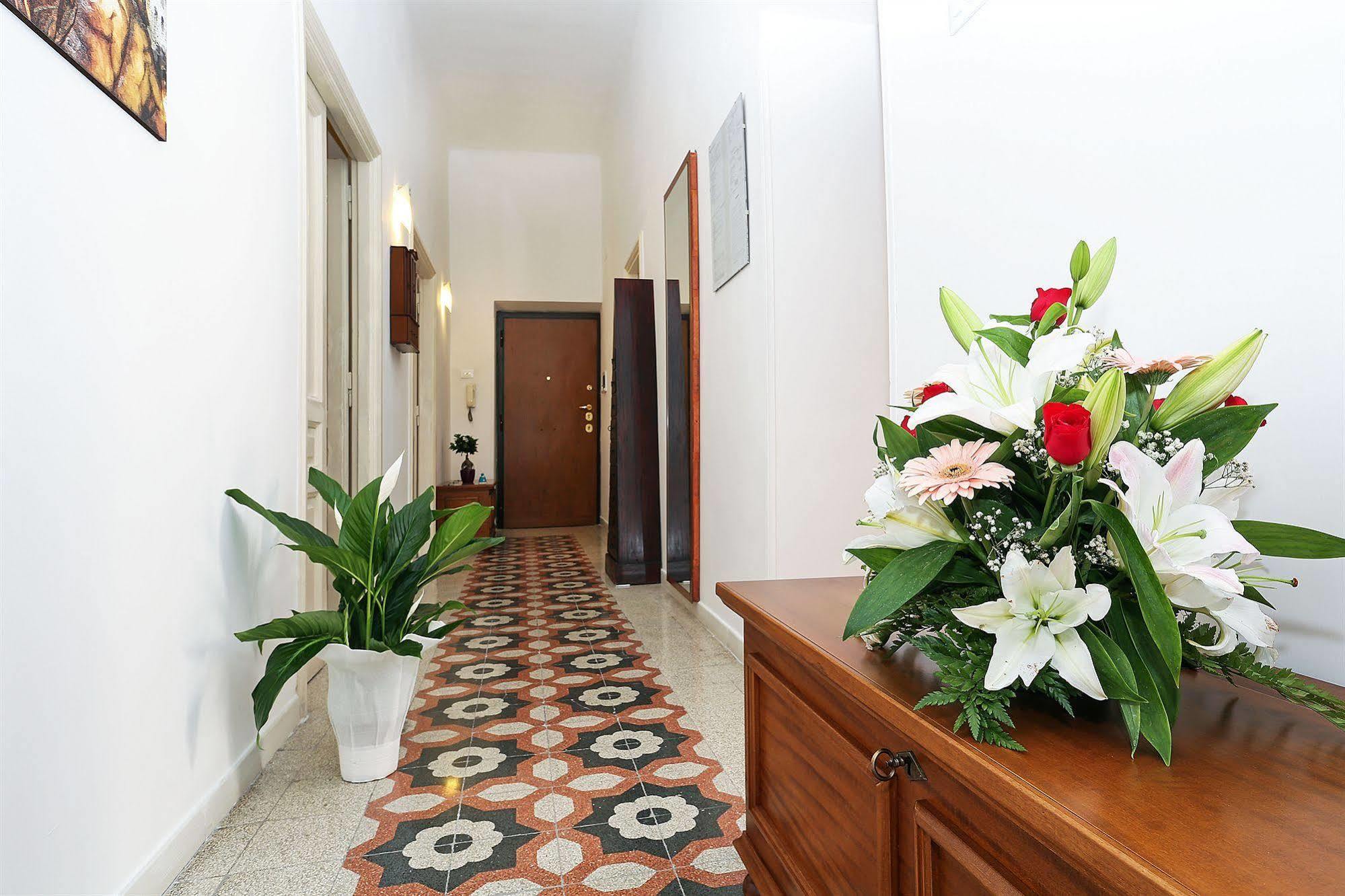 Bells Of Rome Hotel Buitenkant foto